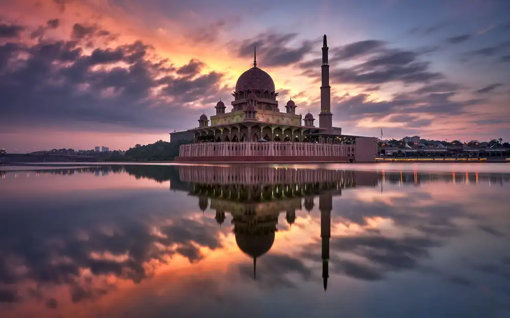 García, M. Jesús: Masjid Putrajaya