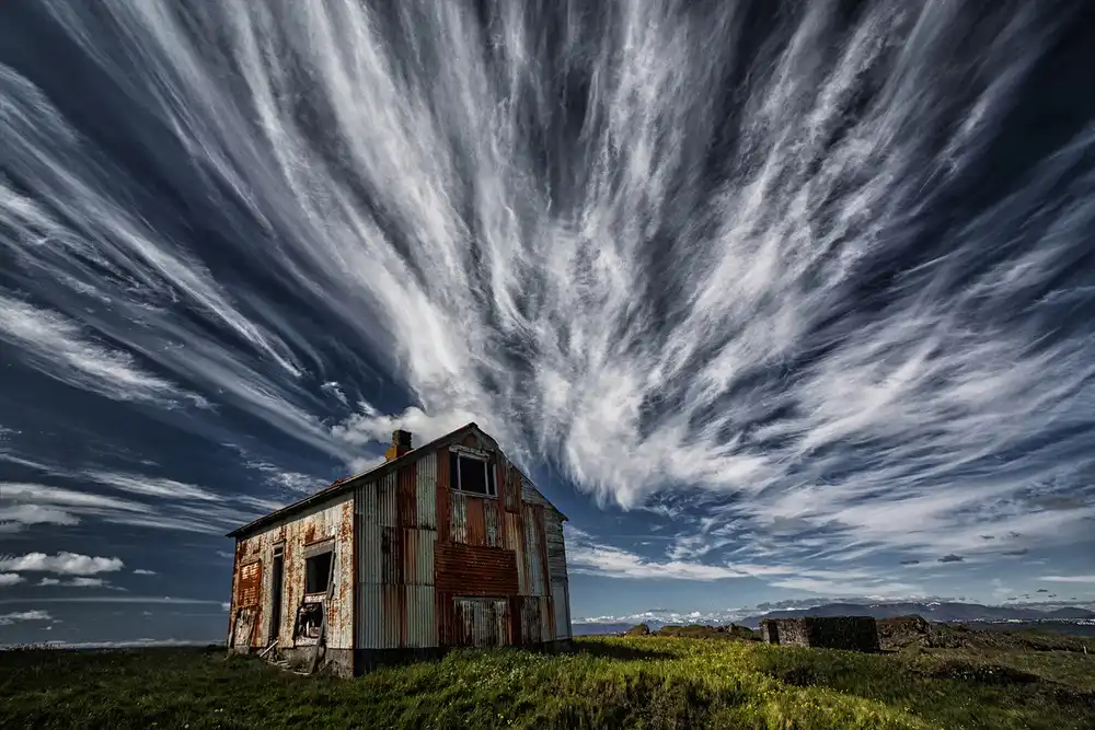 Þorsteinn,,, H. Ingibergsson,,,: Rostige Hütte