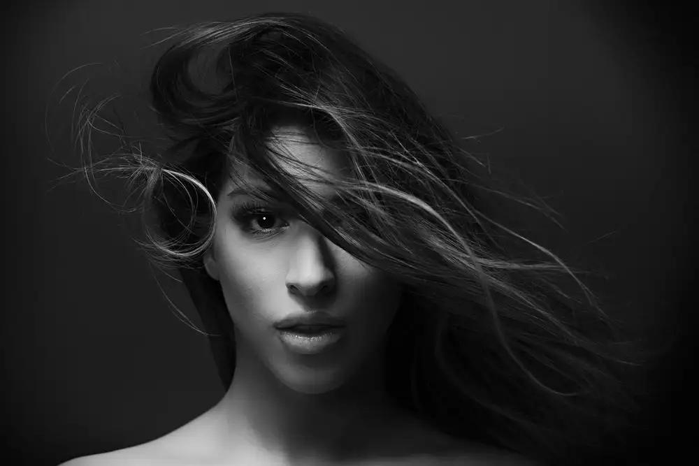 Ashton-Jones, Howard: Alexa Windswept
