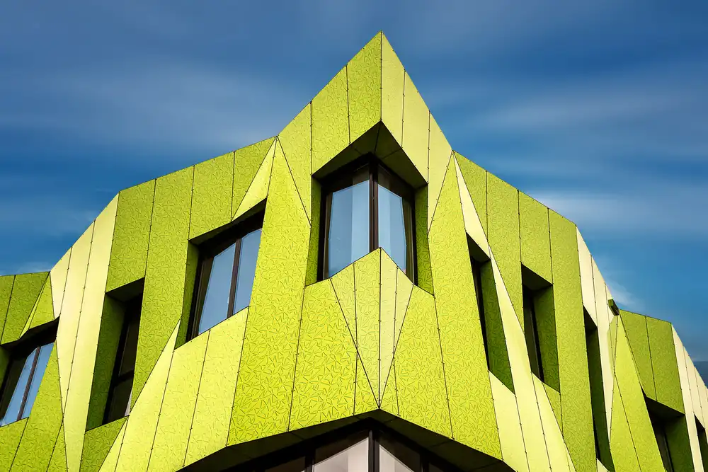 Maastricht, van Henk: distinct