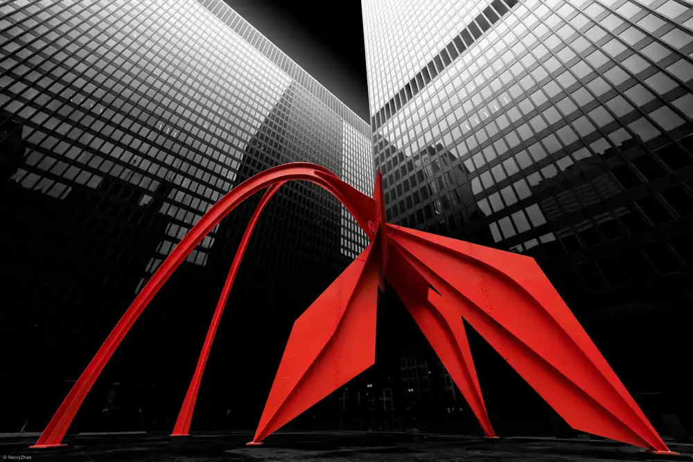 Zhao, Henry: Sculpture de flamant rose de Chicago