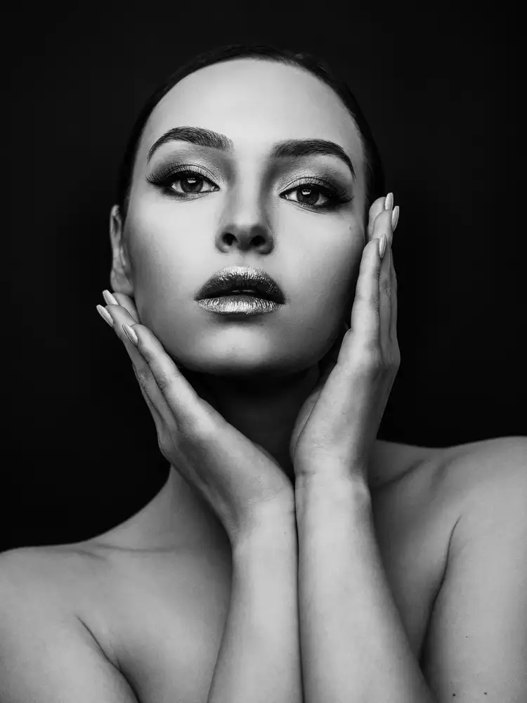 Krystynek, Martin: CARAS DEL PROYECTO [Kristina]