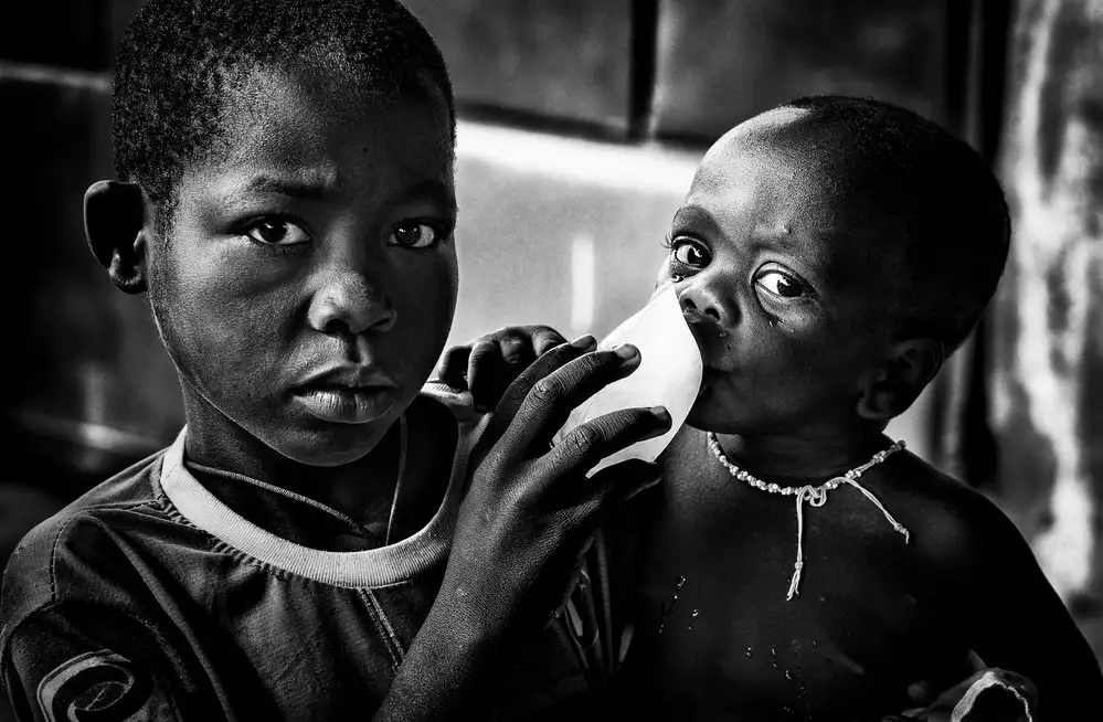Garmendia, Inazio Joxe: Dissetare il fratello con una borsa d'acqua ghiacciata - Benin