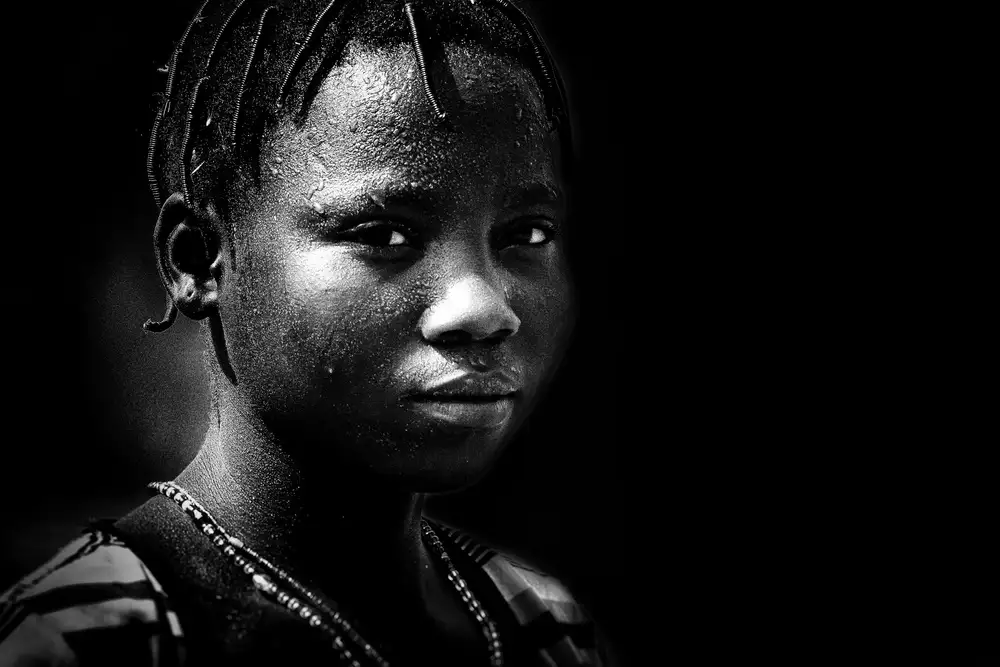Molina, Elena: uno sguardo intenso (collezionista di cotone,Benin)