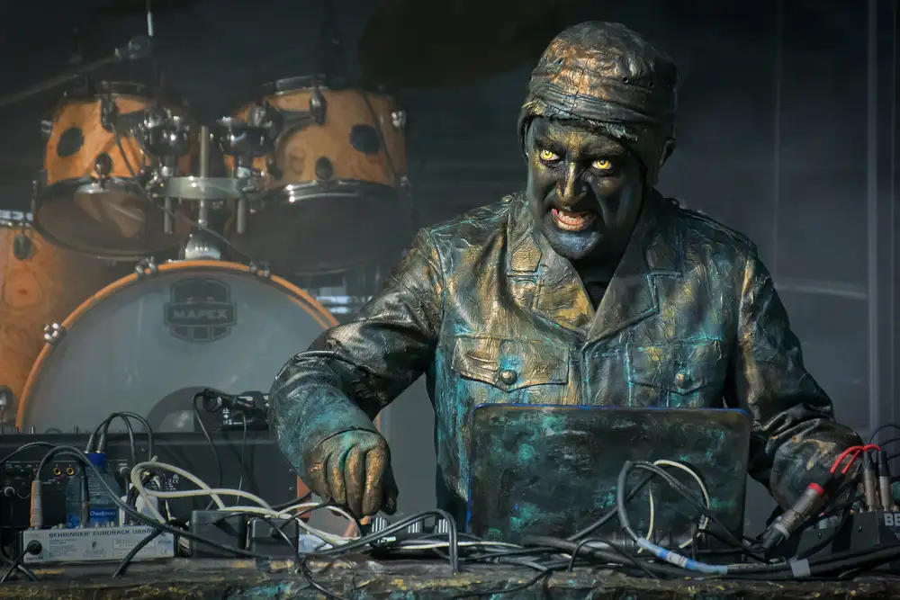 Joosten, Lus: DJ diable