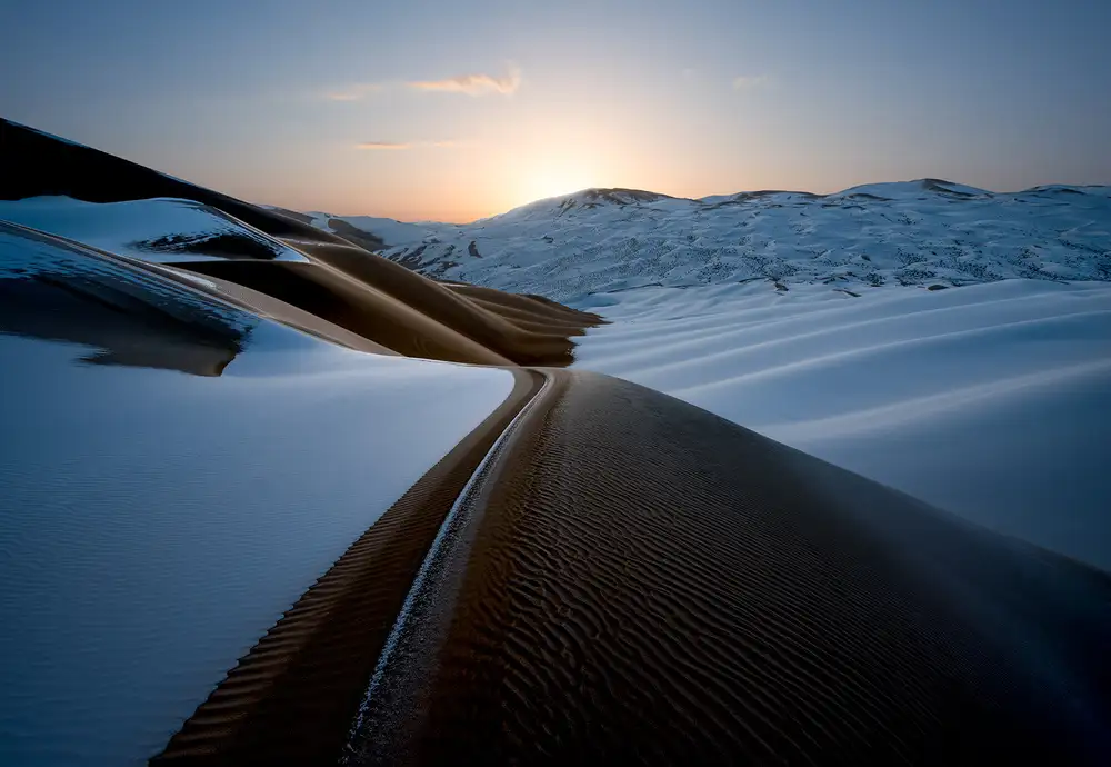Shanyewuyu: Badain Jaran Desert