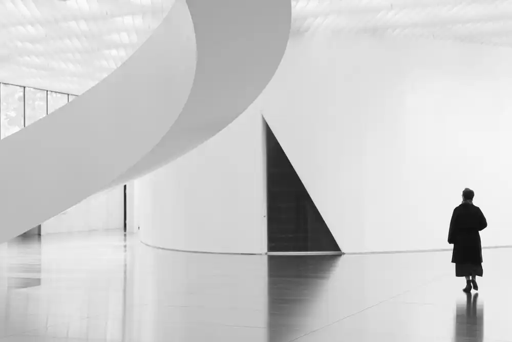 (laGrange), Vangindertael Luc: Black triangle