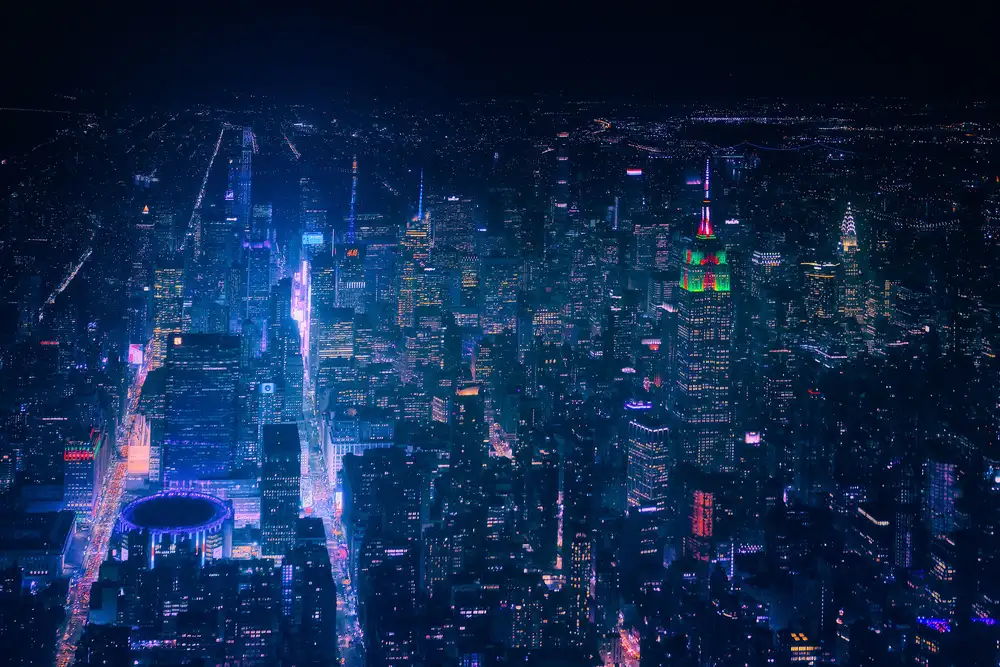 la, De Javier: NYC Neon Noir