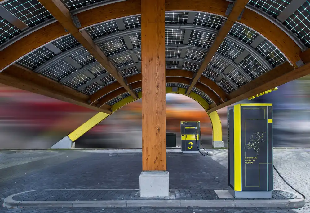 Luycx, Theo: Stazione di carico ad alta velocità