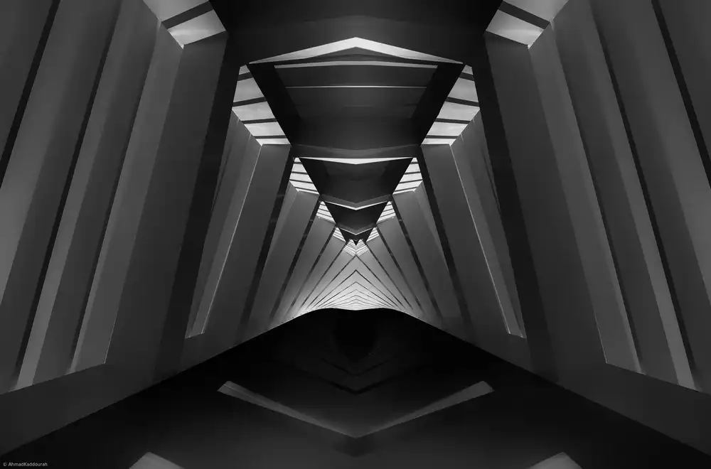 kaddourah, ahmad: path between shade and light