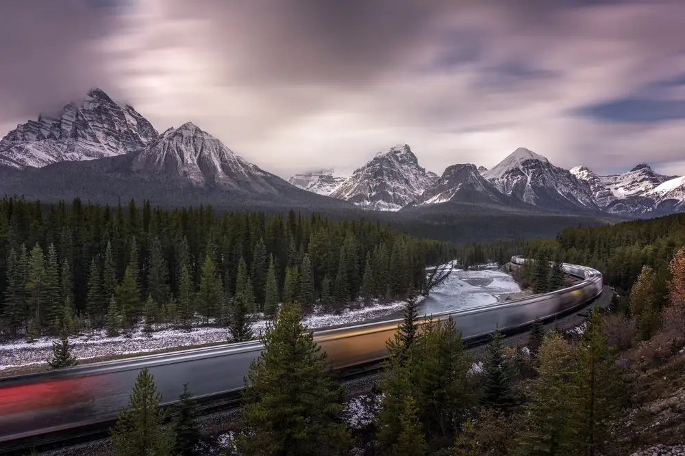 Dueso, Ruiz Jorge: Last train to light