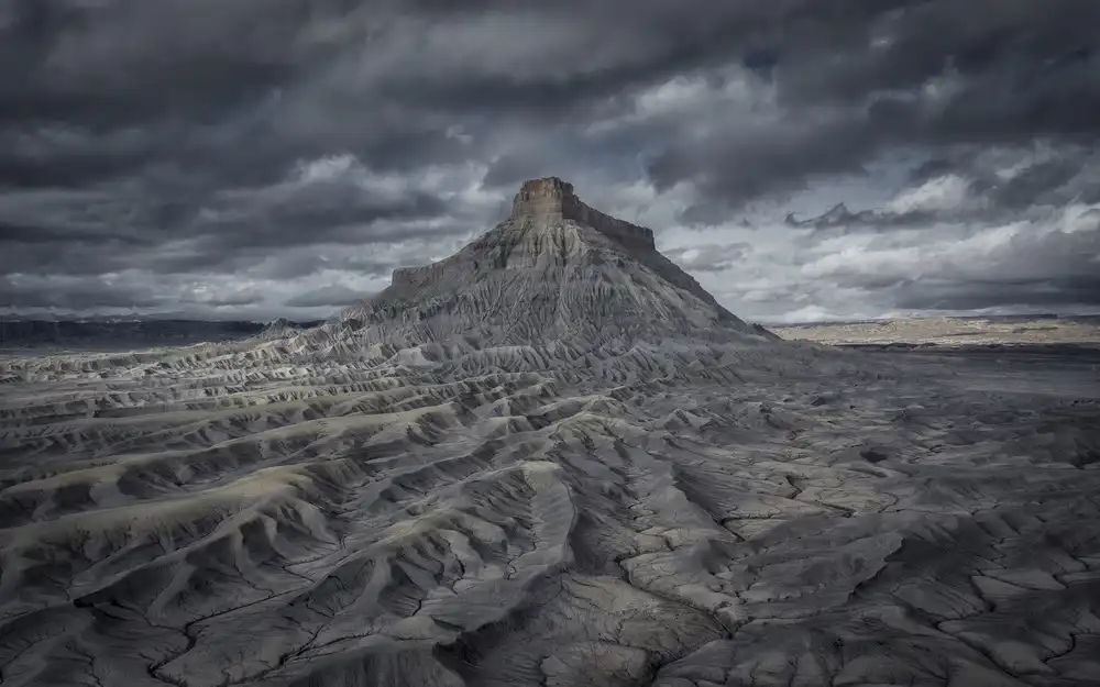 Zheng, Michael: Butte d'Usine
