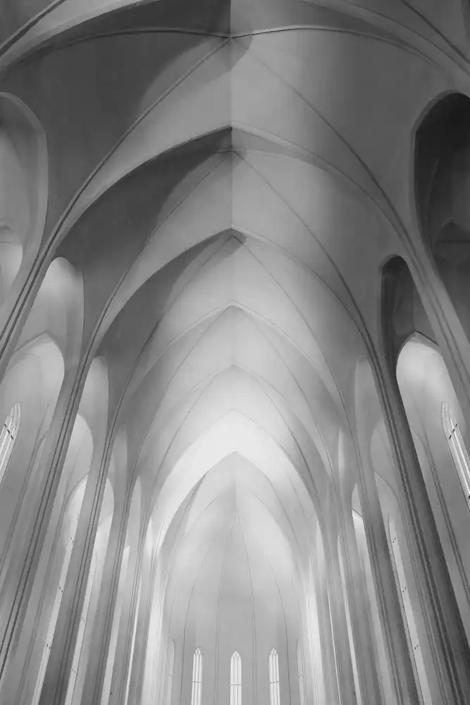 Allen, Elizabeth: Die Hallgrimskirkja in Reykjavik