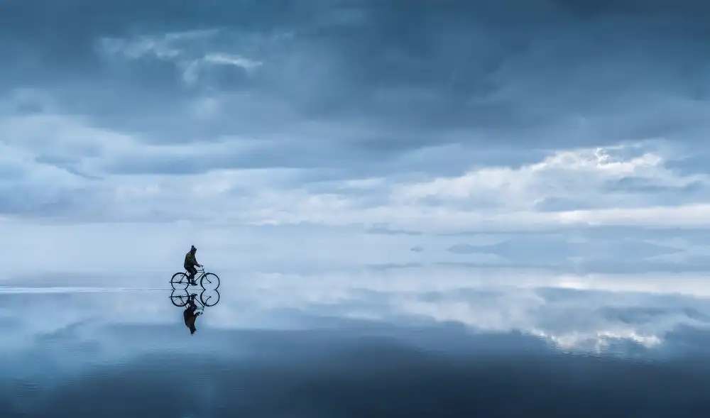 Kukrinov, Alexandr: Walking in the sky...