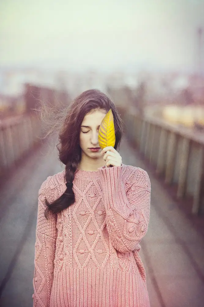 Bekyarova, Svetlana: contemplation