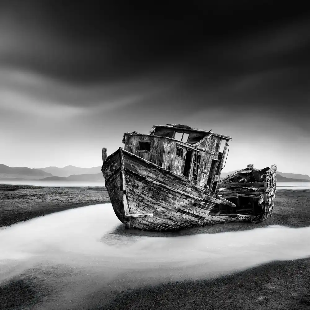 Digalakis, George: Mer dangereuse