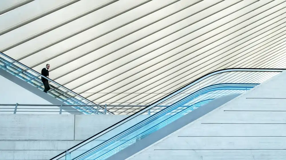 Joosten, Lus: les escaliers mécaniques