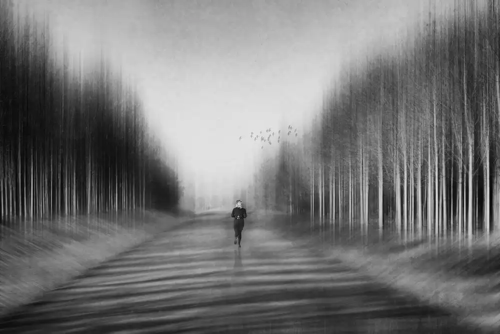Schleicher-Schwarz, Roswitha: fare jogging nel parco