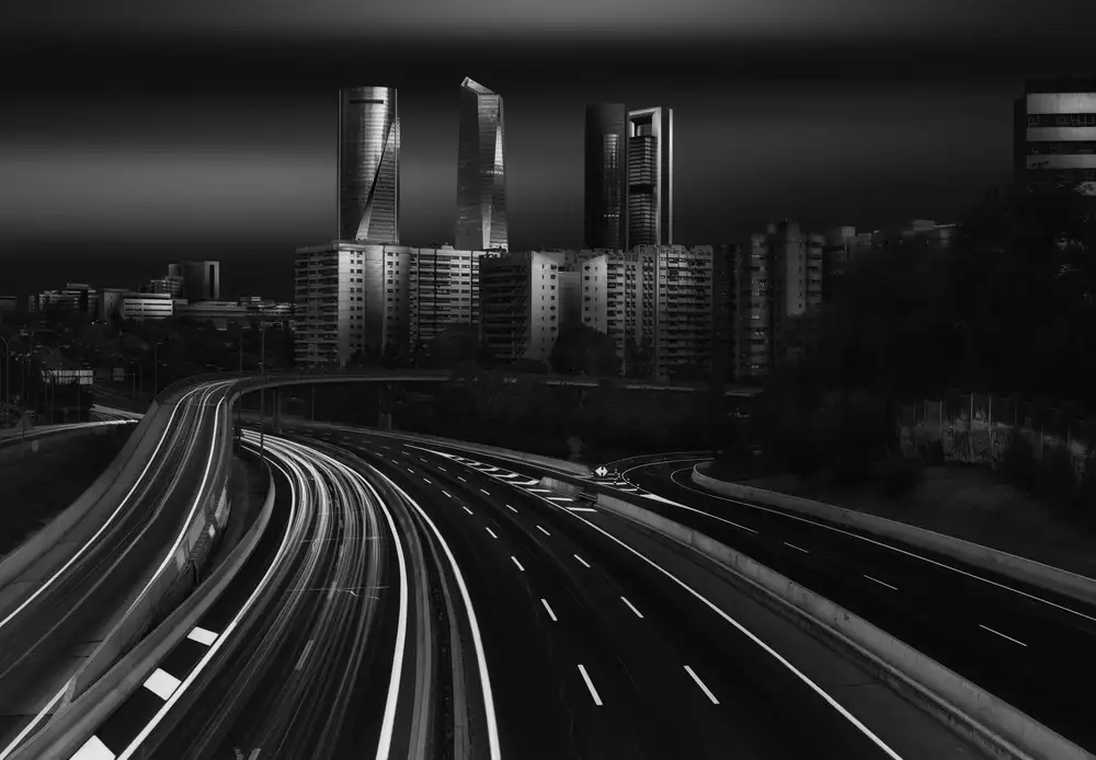 Dueso, Ruiz Jorge: Leaving the city