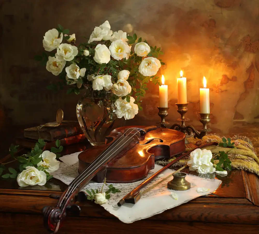 Morozov, Andrey: Naturaleza muerta con violín y flores.