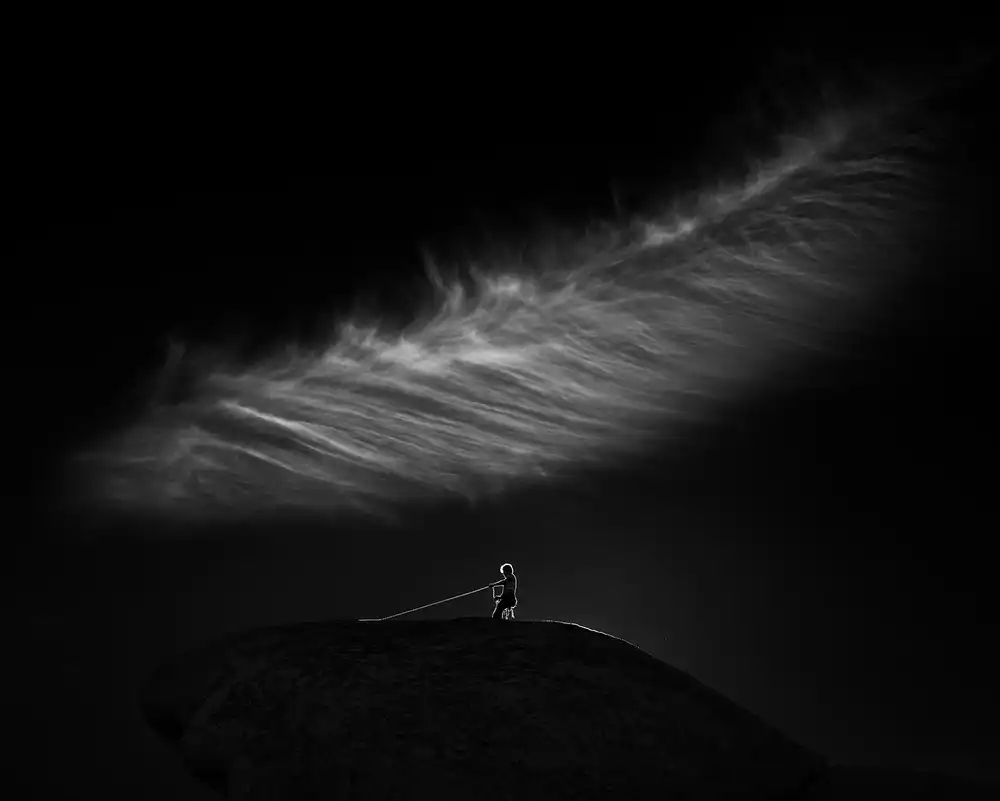Dou, Shenshen: Bajo una nube solitaria