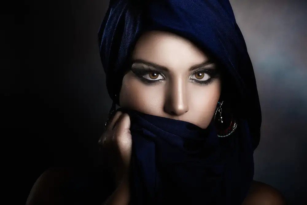 Tambè, Peppe: chador