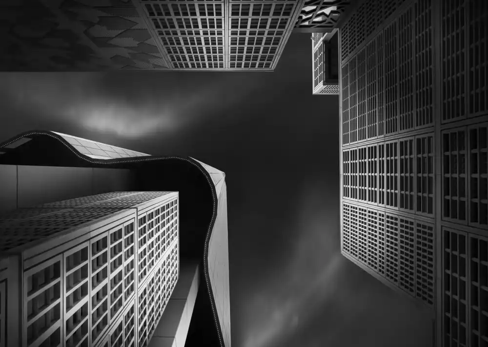 kaddourah, ahmad: Low angle