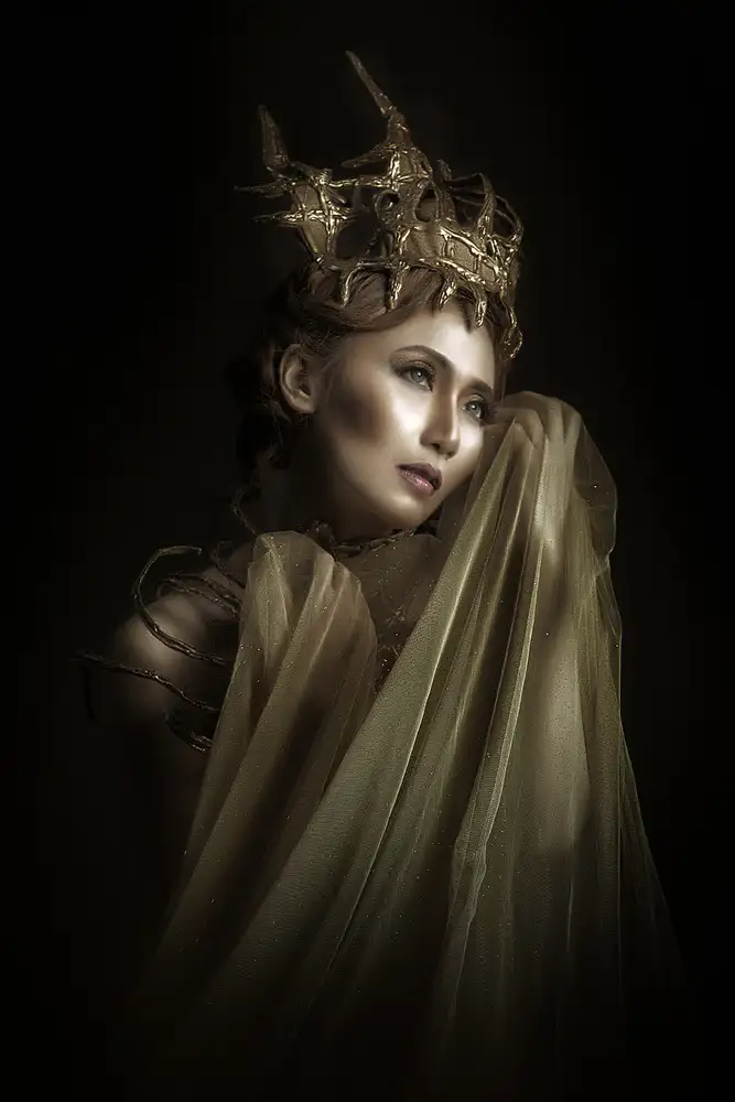 Sungkono, Heru: Melancholic Princess