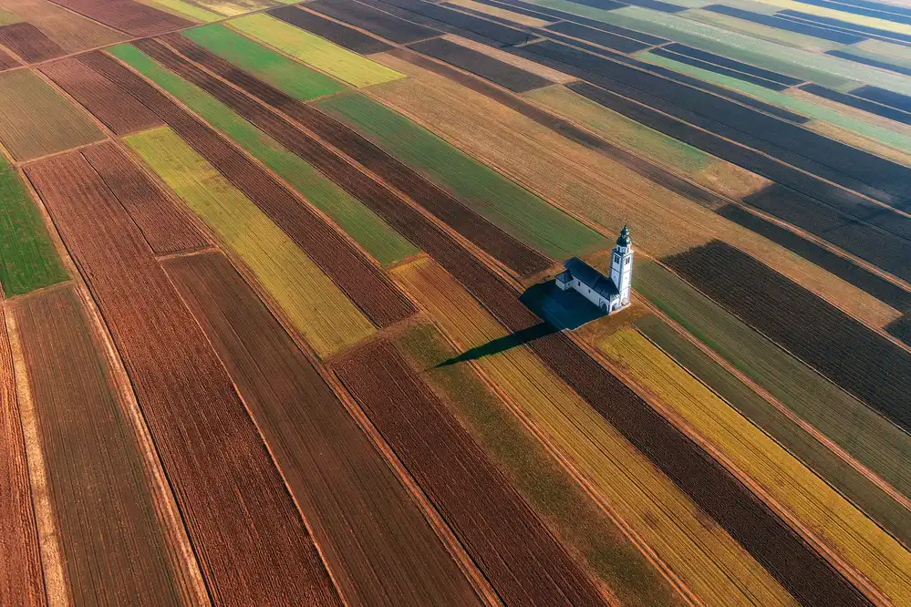Kravanja, Jure: Campos de Sorško