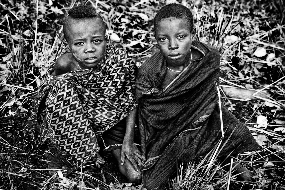 Garmendia, Inazio Joxe: Dos niños de la tribu surma - Etiopía