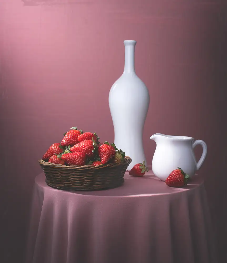 Perfoncio, Margareth: Fresh strawberries