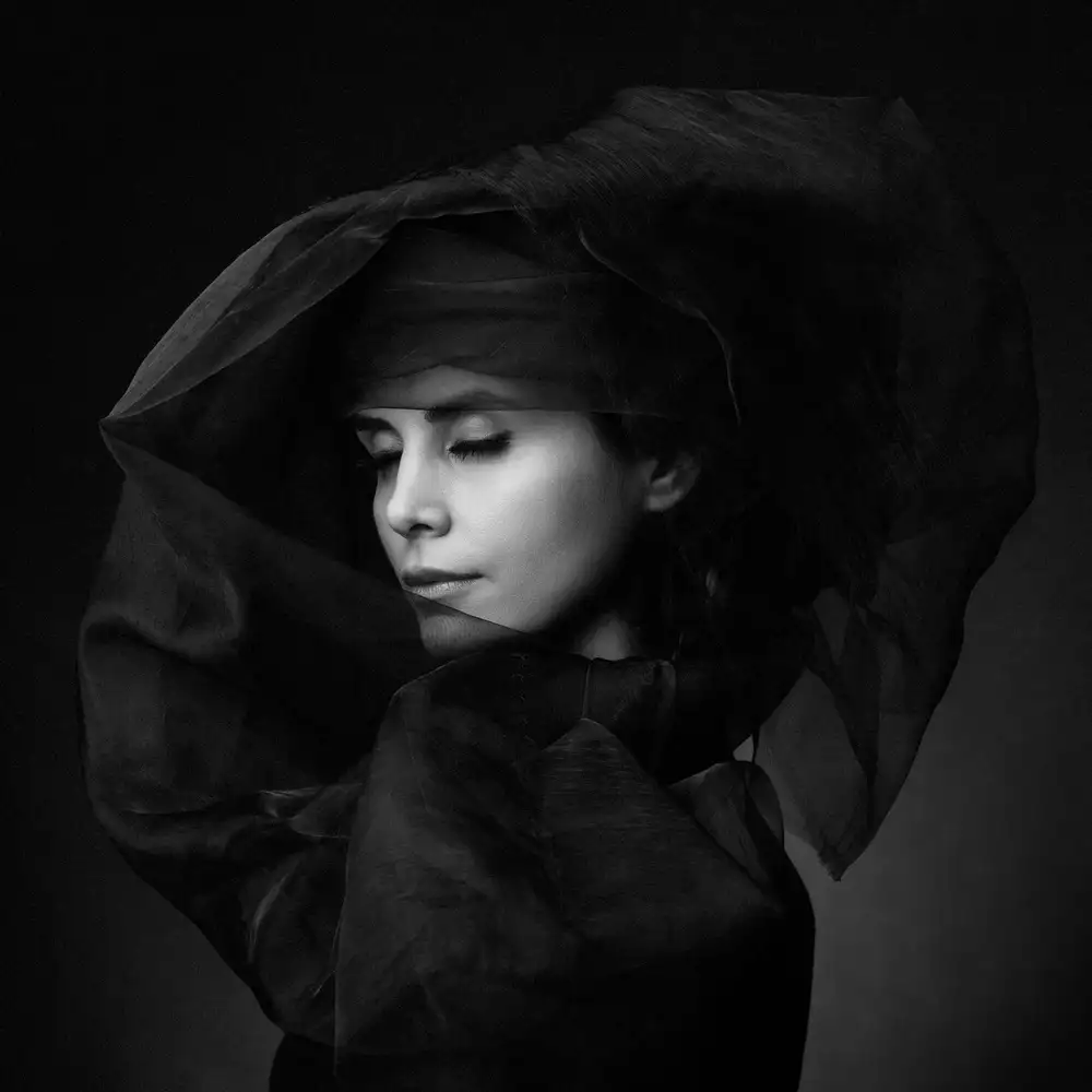 Mokhtari, Mehdi: Nastaran