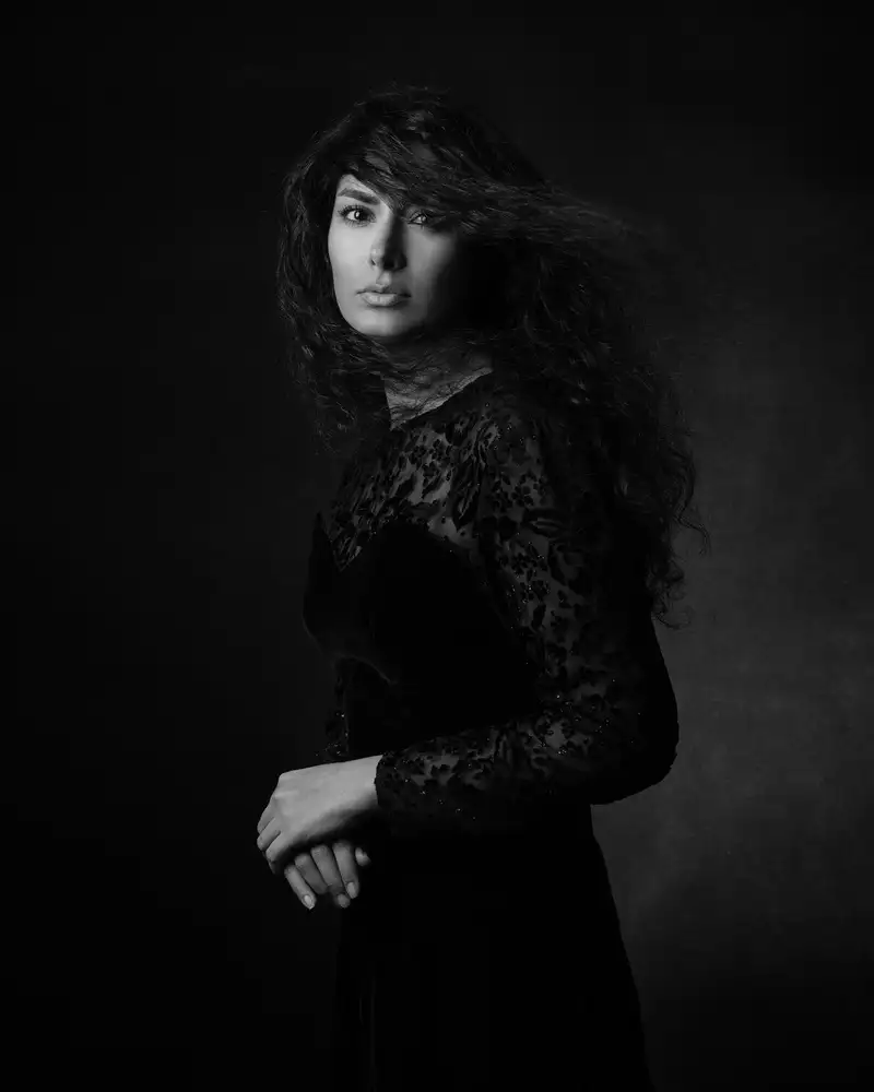 Mokhtari, Mehdi: Bez názvu