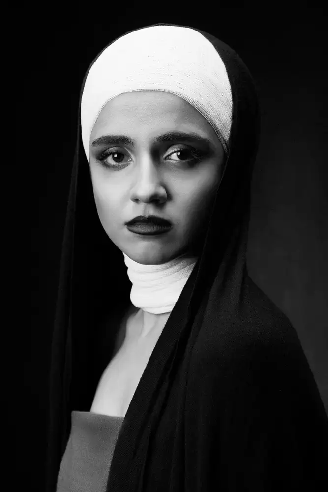 Mokhtari, Mehdi: Negin