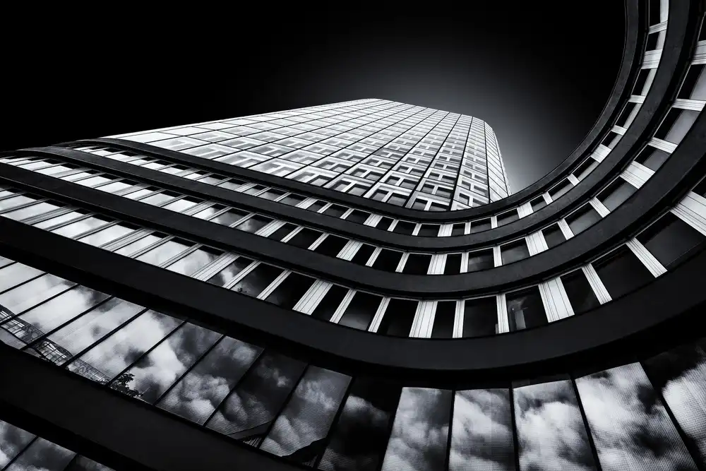 Endermann, Rolf: zakřivená architektura
