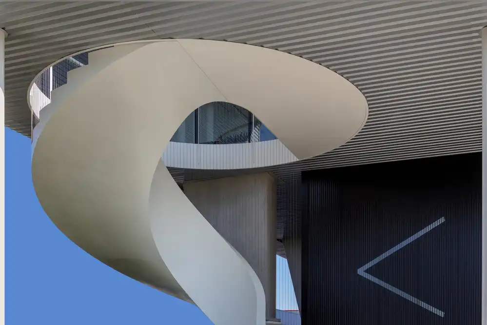 Luycx, Theo: Entrée avec escalier