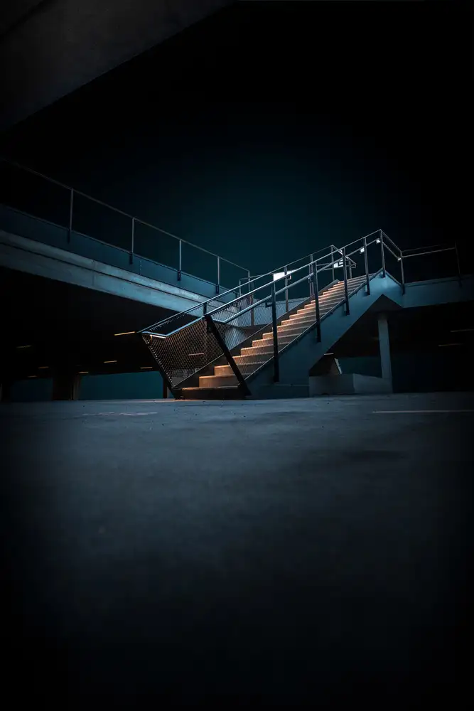 Vollrath, Jörg: ... escalera a ..