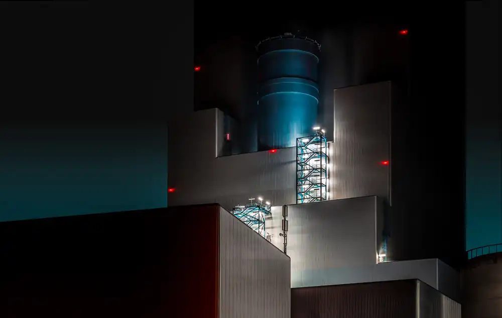 Vollrath, Jörg: ... fábrica de electricidad