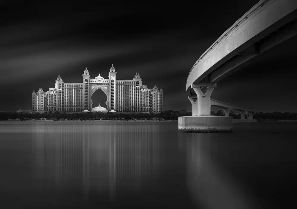 kaddourah, ahmad: The Pointe