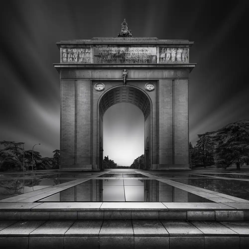 Dueso, Ruiz Jorge: Arco di Moncloa