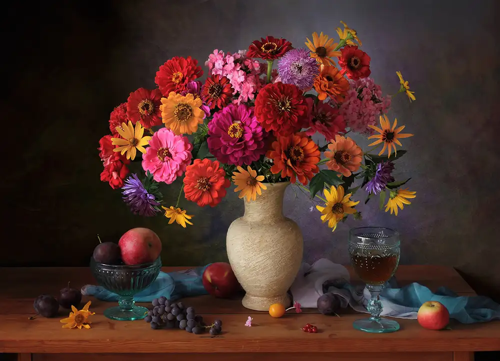 Skorokhod, Tatyana: Still life with bouquet and wine