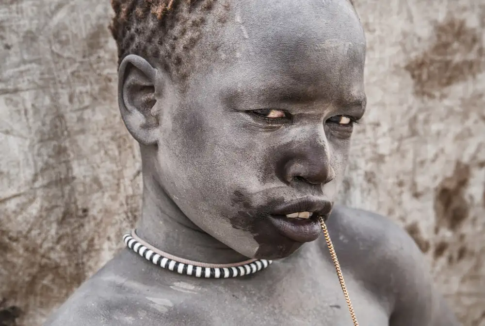 Garmendia, Inazio Joxe: Niño de la tribu Mundari - Sudán del Sur