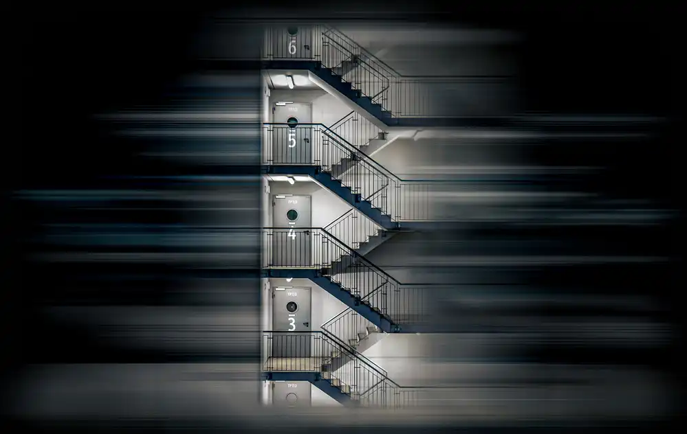 Vollrath, Jörg: ... escalera