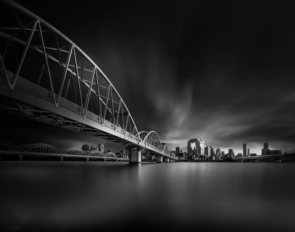 Wada, Yoshihiko: Vydejte se do Města
