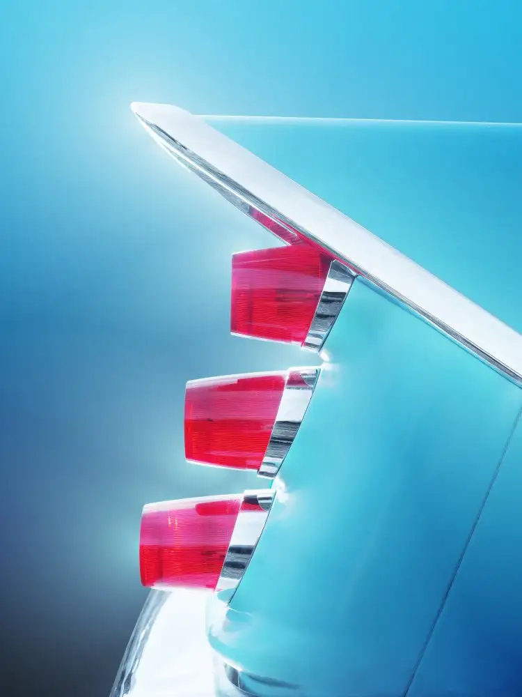 Gube, Beate: US classic car 1959 Adventurer tail fin abstract