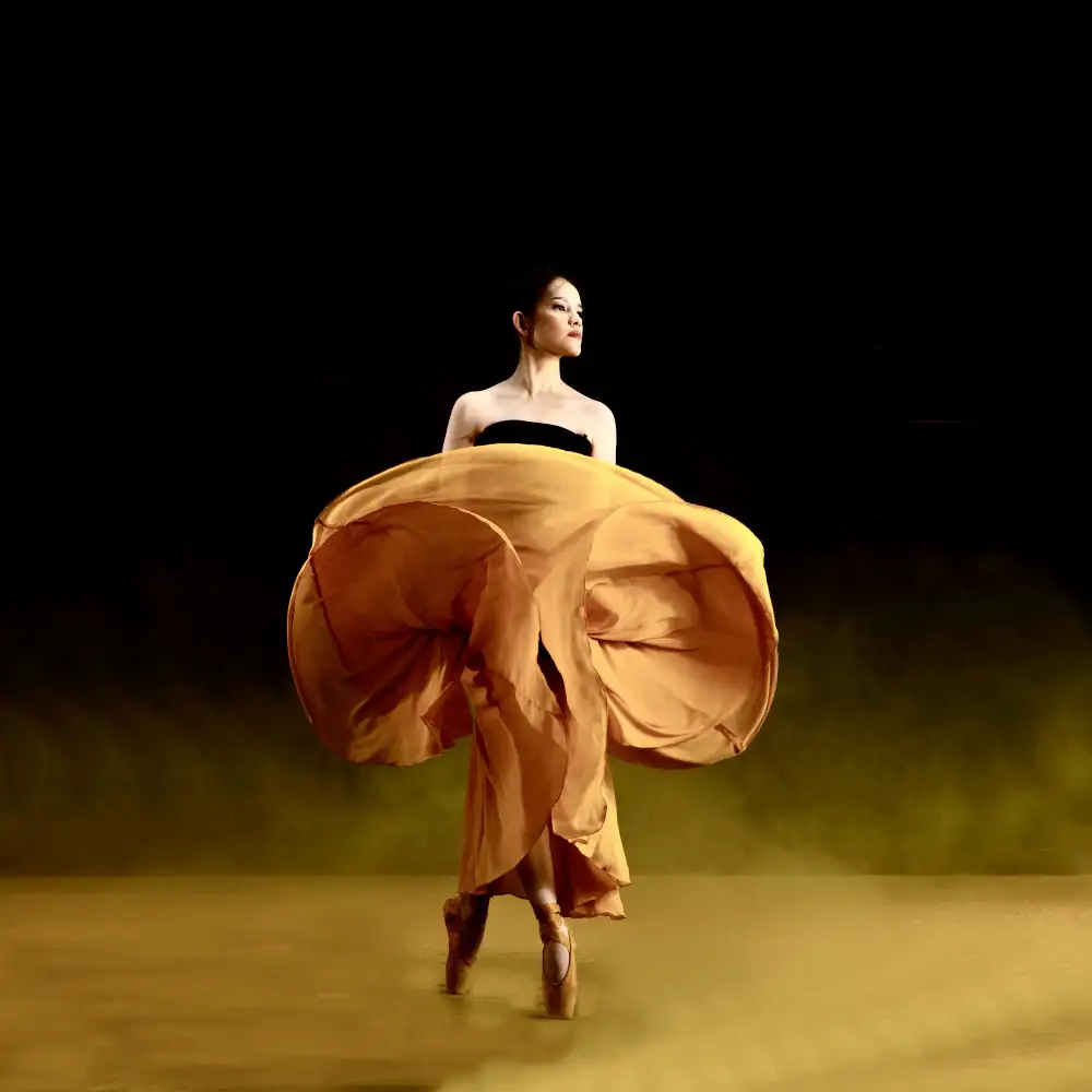 Adriana, Agus: Ballerina-Tänzerin
