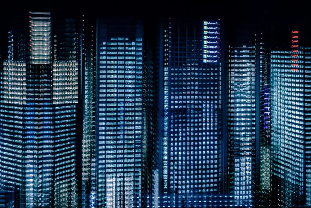 Makoto, Sasaki: capas de tokio