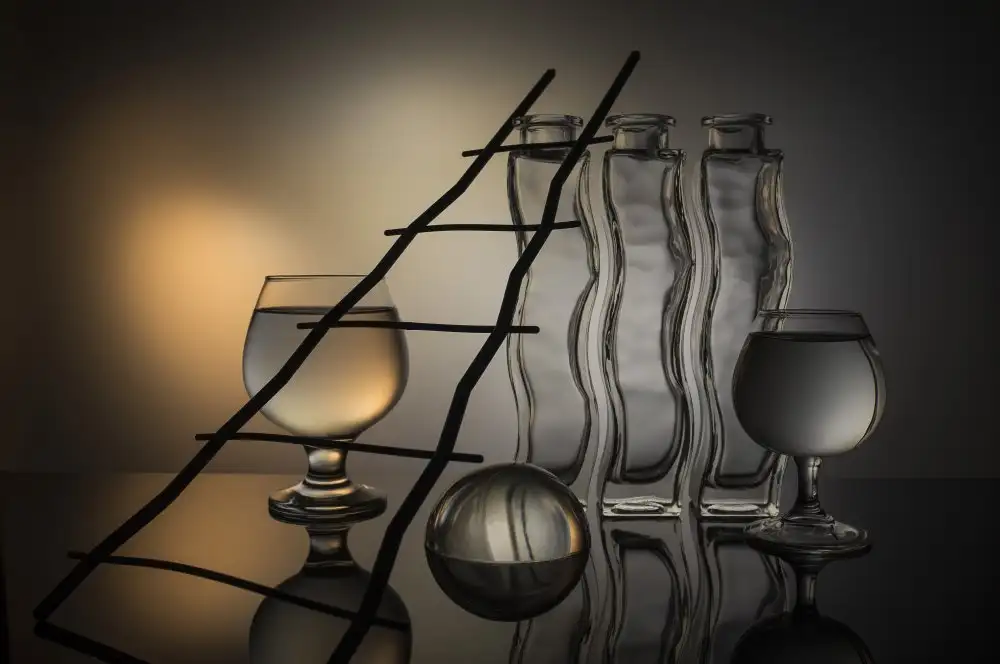 Popov, Evgeniy: From the series Experiments with glass