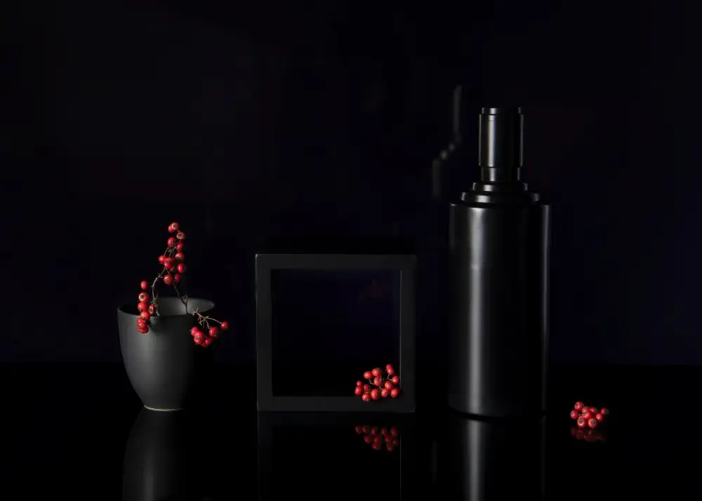 Chen, Ming: Red berries