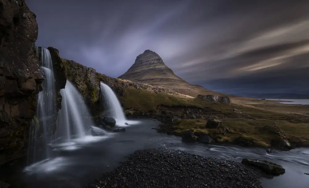 Deng, Larry: Cataratas de Kirkjufellsfoss